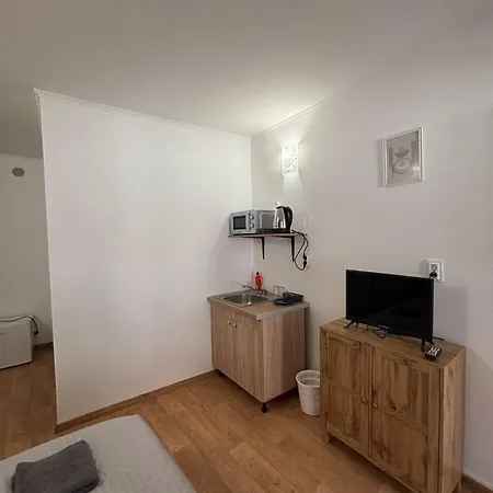 Apartment Lola Eger