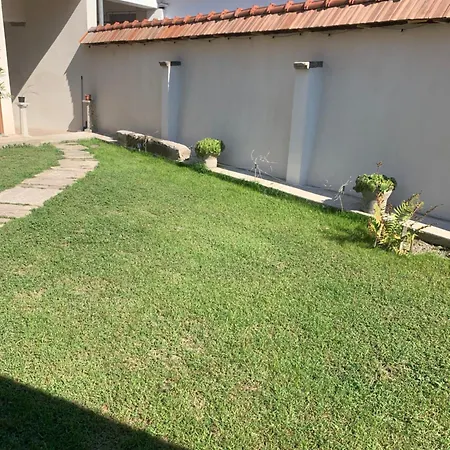 Apartment Lola Eger